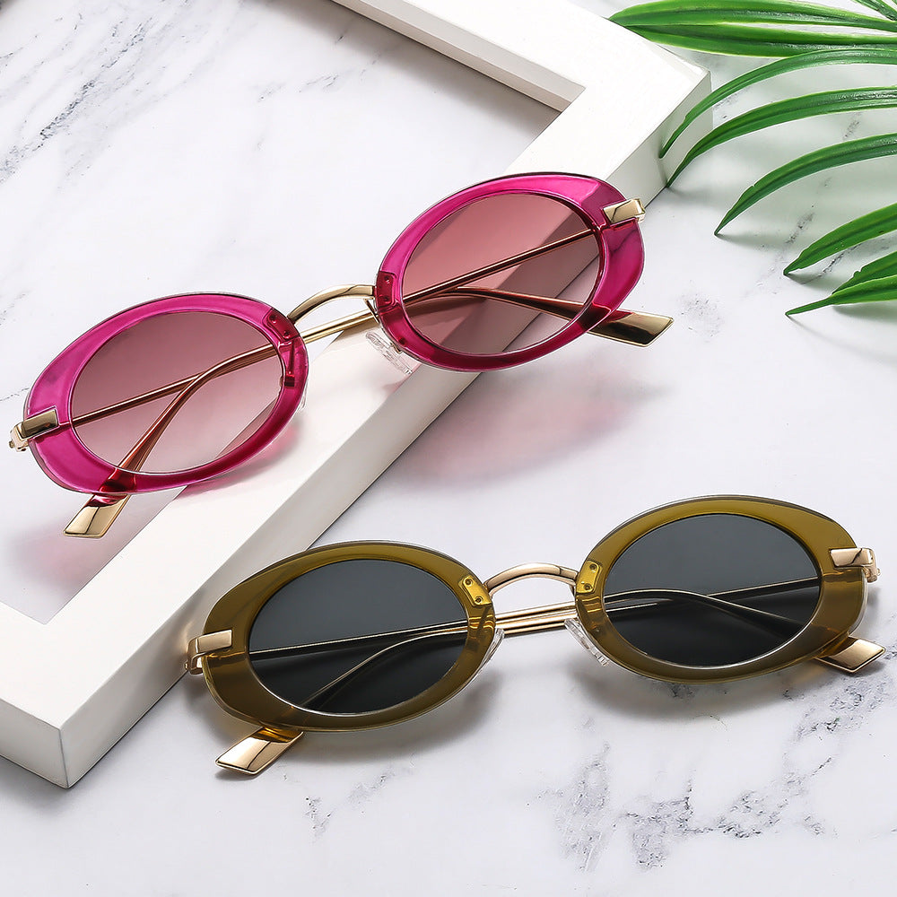 Damen modische Sonnenbrille im avantgardistischen Design Brehn