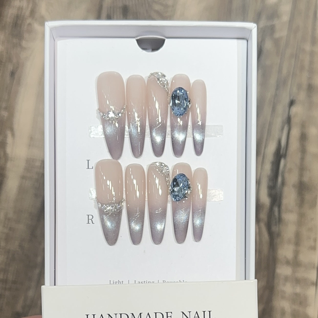 Glamouröse Press-On Nagelset mit Ombré-Design und Strass-Akzenten Brehn