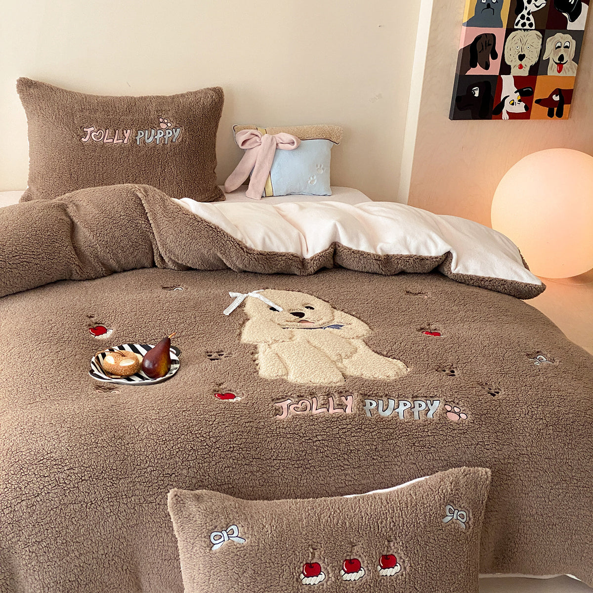 Teddy-Fleece-Bettwäschenset mit Blumenstickerei und Wende-Design