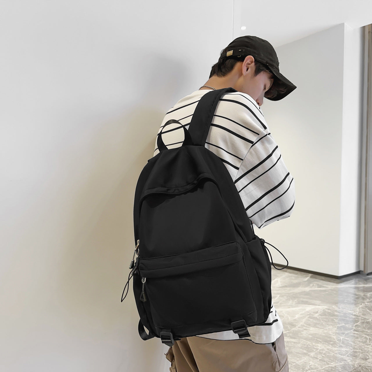 Rucksack mit Praktischen Zubehörfächern Brehn