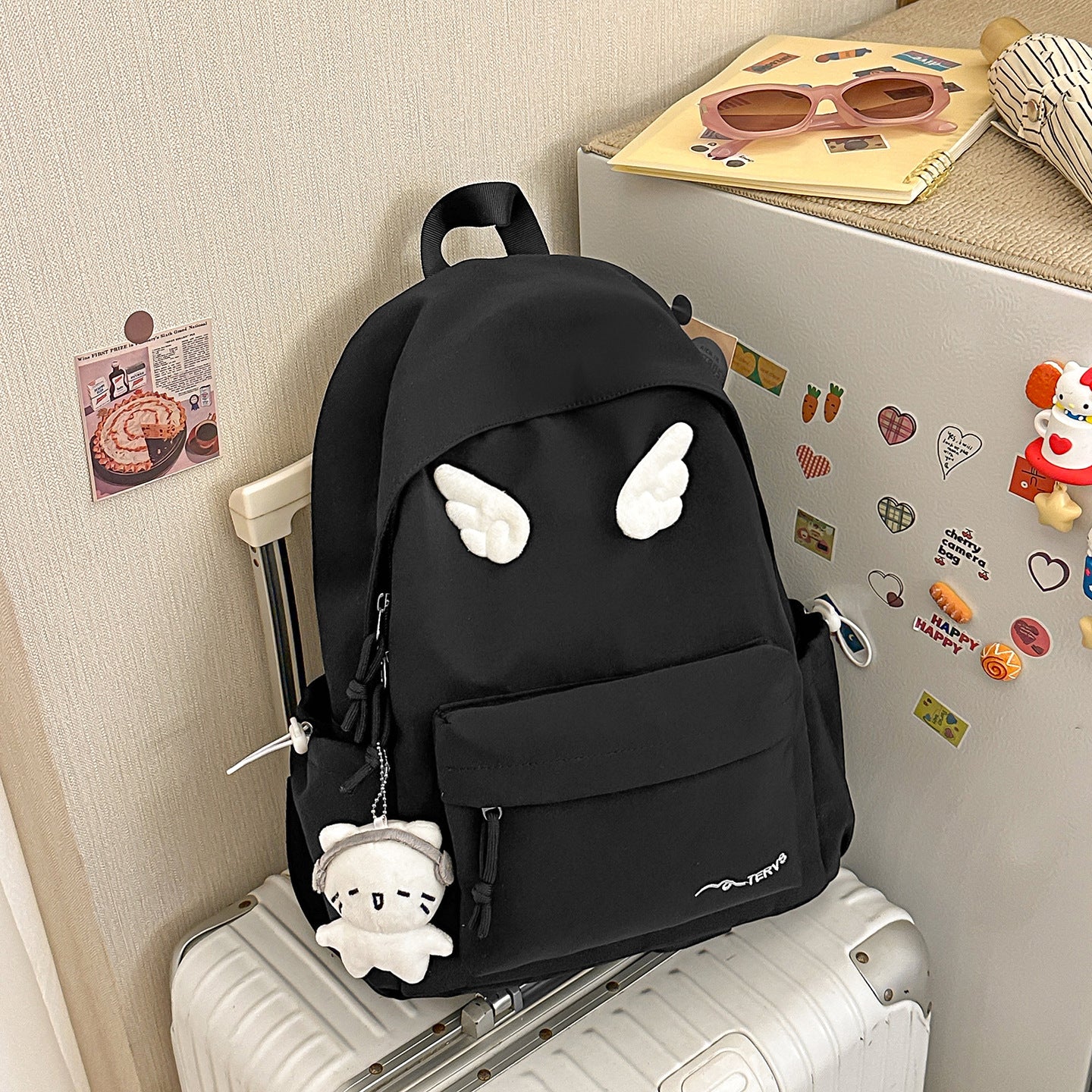 Niedlicher Flügeldesign Schulrucksack