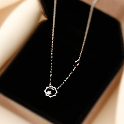Elegantes geometrisches Anhänger-Halsband Brehn