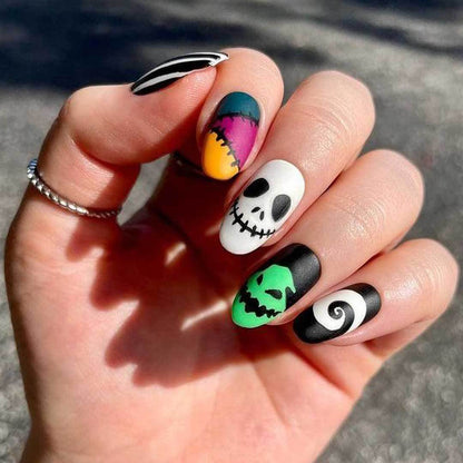 Kreatives Halloween-Nagelkunst-Design-Set