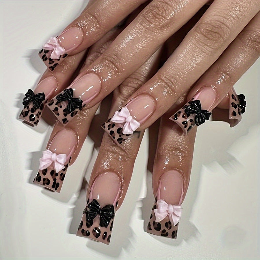 Dekorativer Leopard-Print Press-On Nail Set Brehn