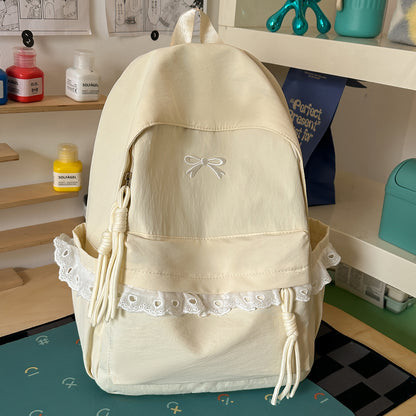 Stilvoller Bestickter Rucksack mit Schleifenakzent Brehn