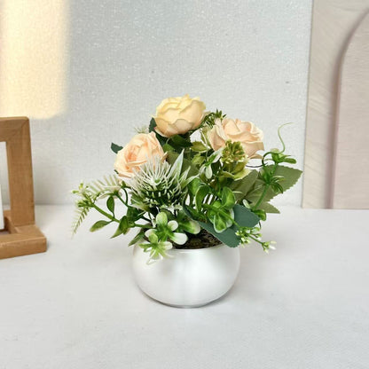 Dekorative Miniatur Blumenarrangement