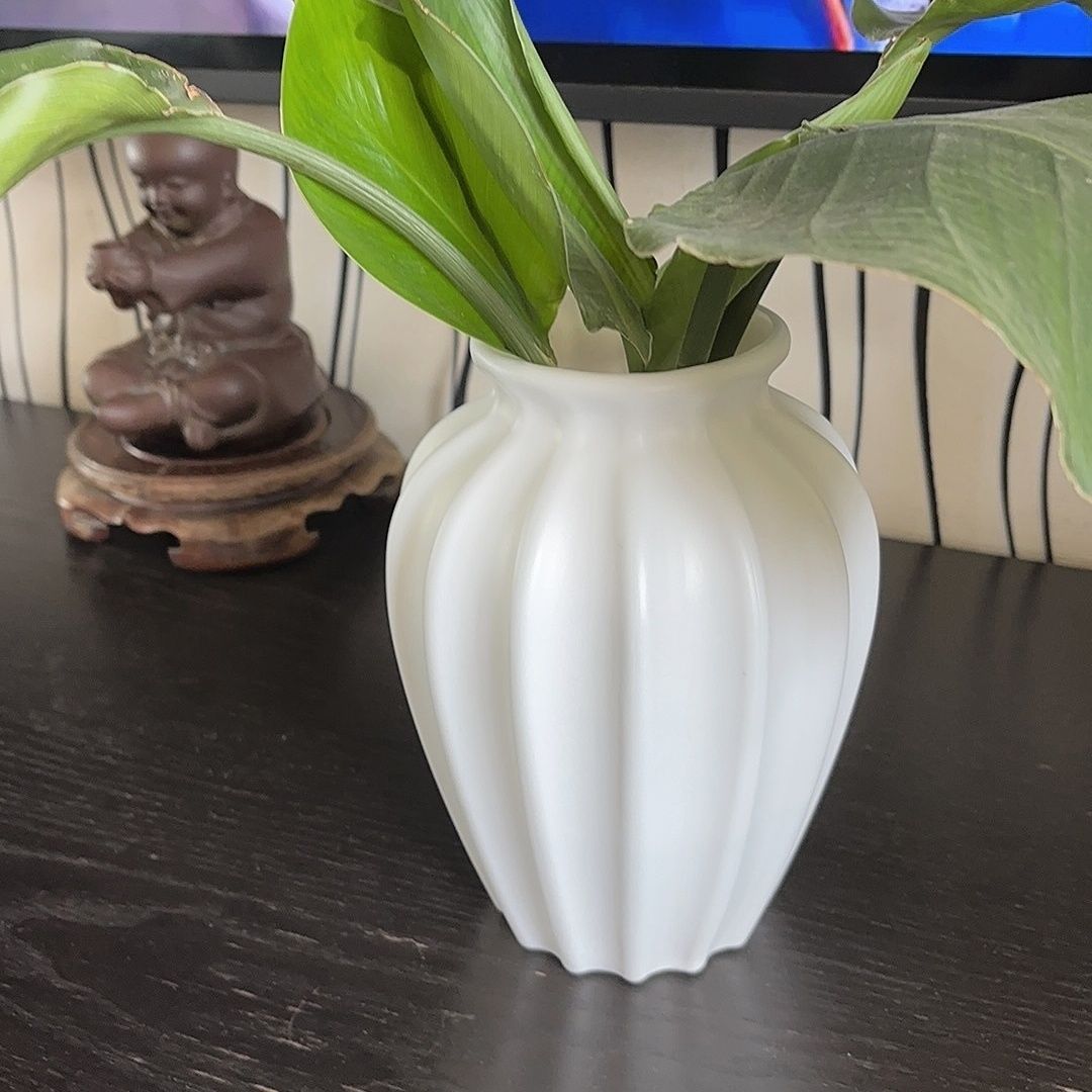 Elegante dekorative Blumenvasen Brehn