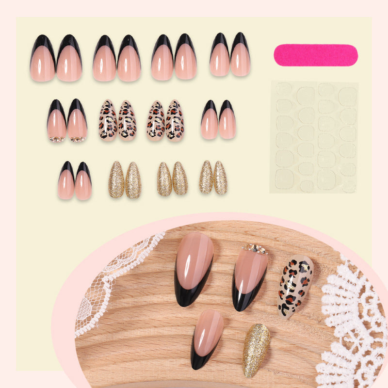 Kunstnagel-Set mit verschiedenen Designs Brehn