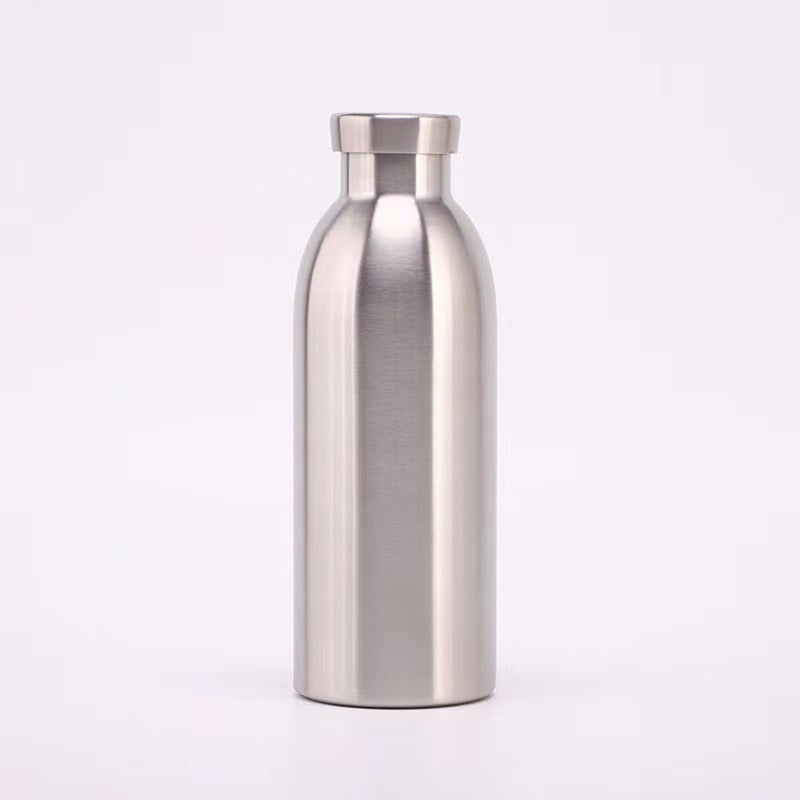 Damen isolierte Edelstahl Trinkflasche mit ergonomischem Design Brehn
