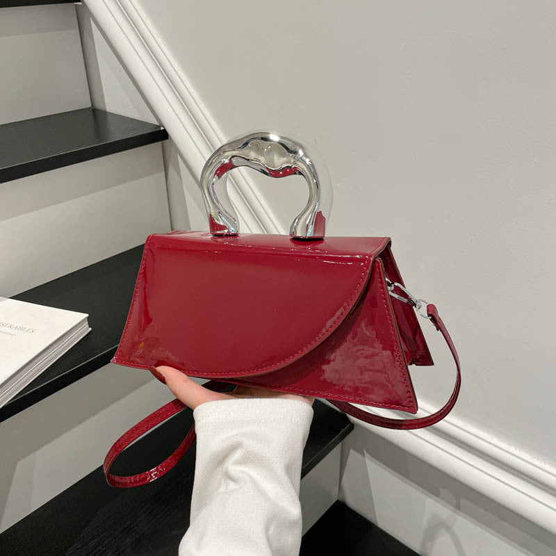 WoChic Lackleder Handtasche Brehn