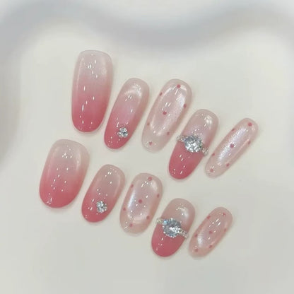 Elegante Press-On-Nagelverlängerungen mit Strassakzenten