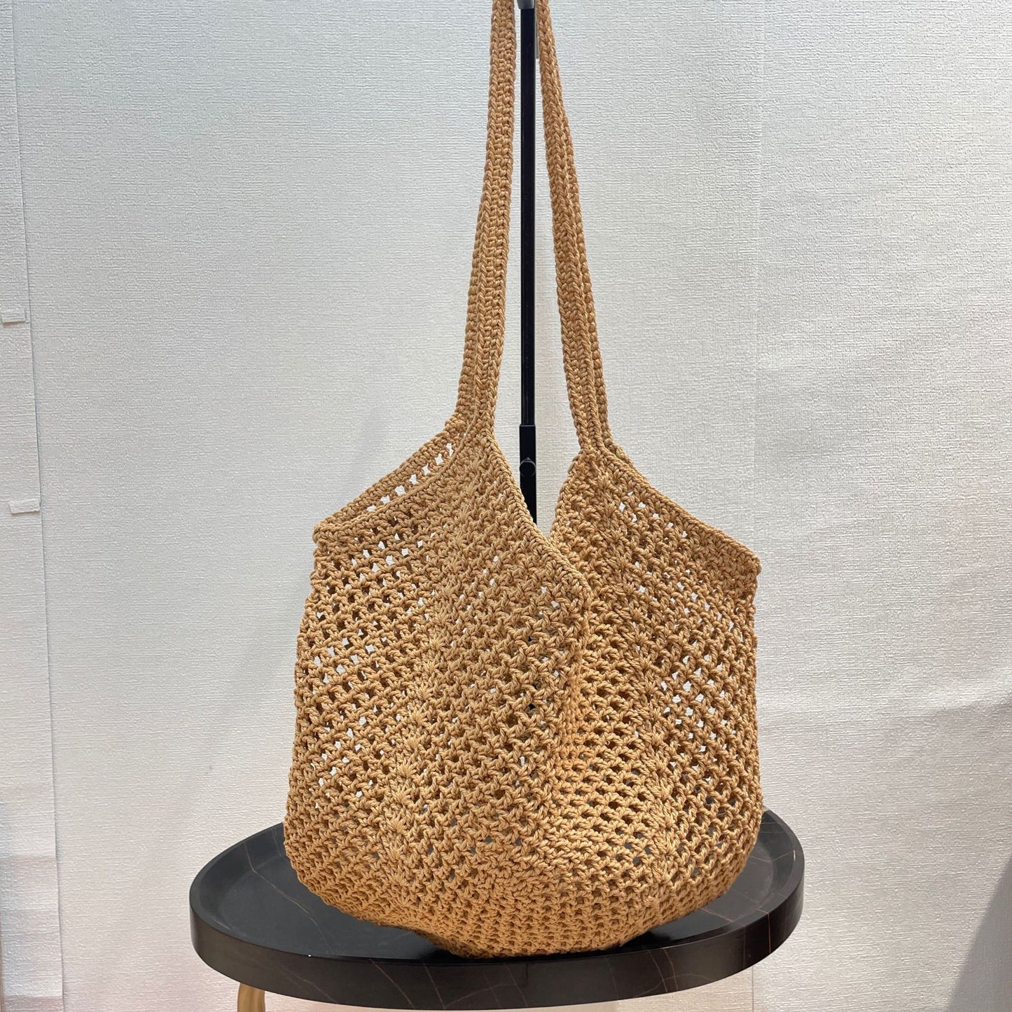 Gehäkelte Tragetasche mit Lässiger Form Brehn