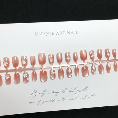 Artisan Floral Press-On Nail Set Brehn