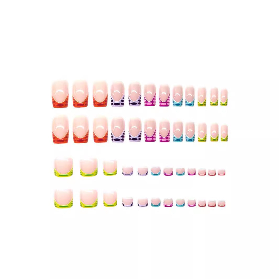 Bunte Künstlerische Nagelkunst Brehn