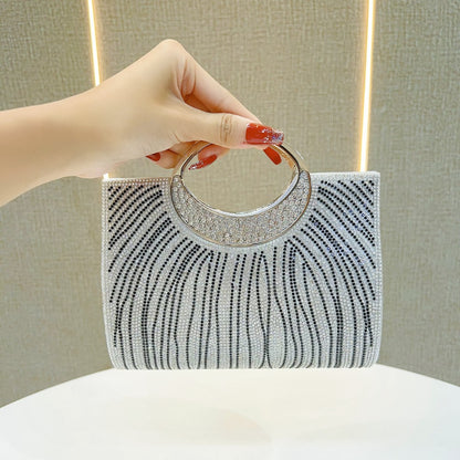 Glamouröse Abendhandtasche mit Strass-Design