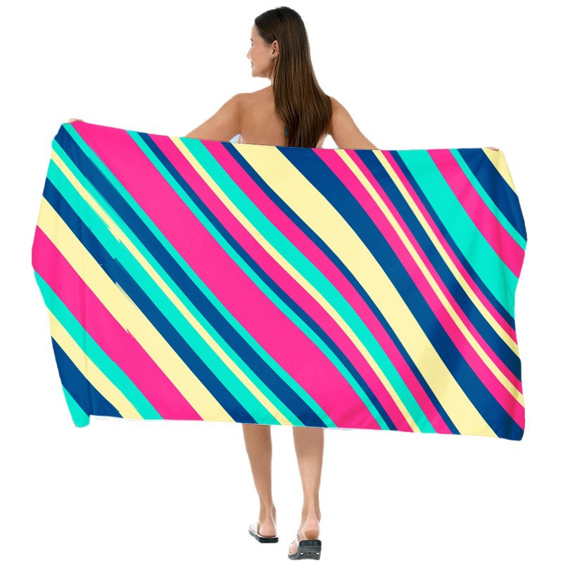 Strandtuch mit lebhaftem Farbverlauf und stylischem Streifendesign Brehn