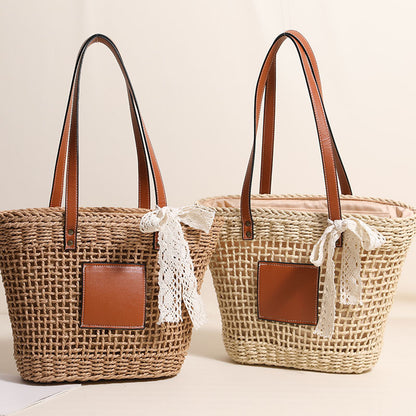 Handgefertigte Basttasche mit Eleganten Lederakzenten Brehn