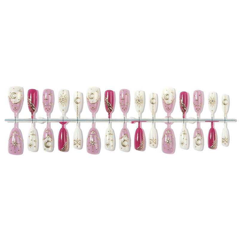 Kunstnagelset mit glamourösen Glitter- und Sternakzenten Brehn