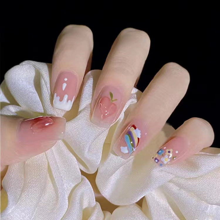 Kreative Nagelkunst mit Obst- und Blumenmotiven Brehn