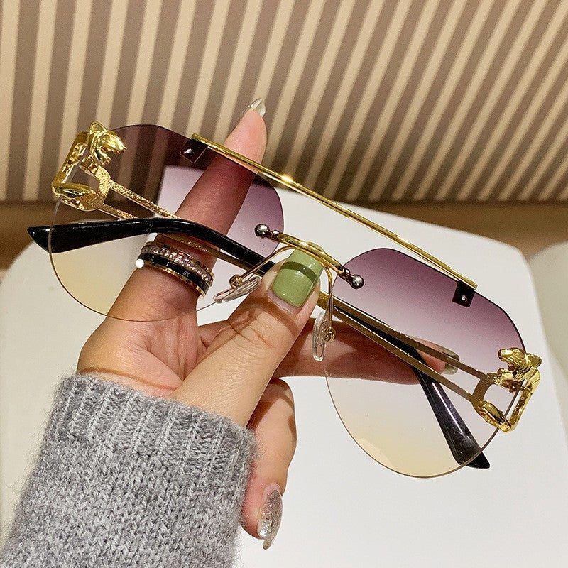 Damen Designer Sonnenbrille mit einzigartigem tierischen Akzent Brehn