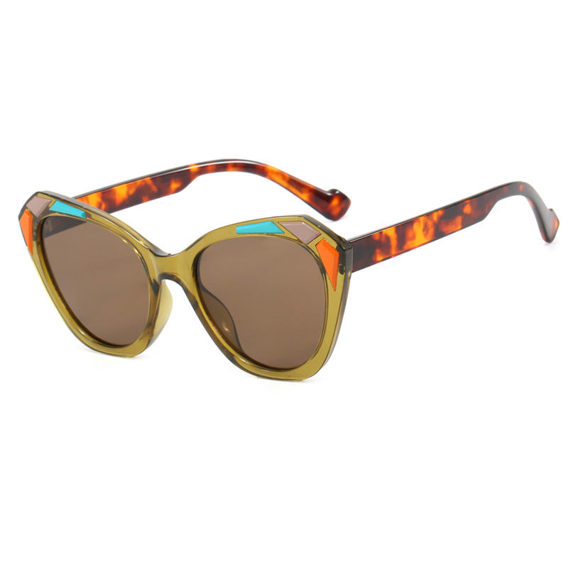 Damen Katzenaugen-Sonnenbrille mit modischen Details Brehn