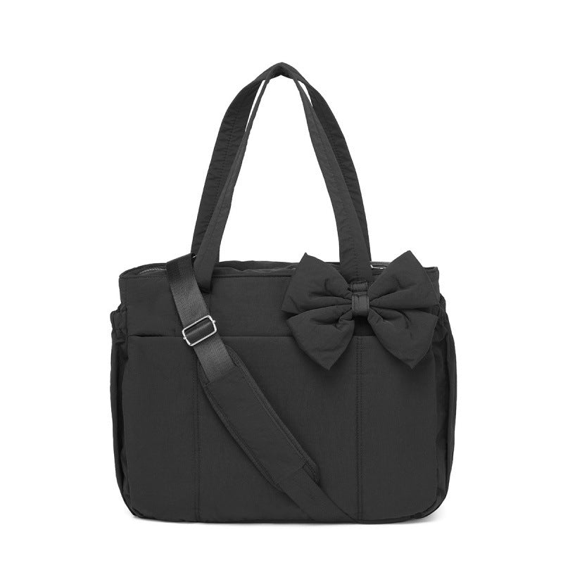 Modische Tragetasche mit Elegante Schleifenapplikation Brehn
