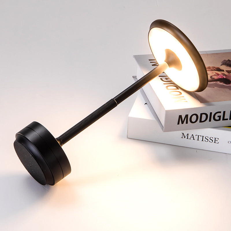 Stylische Moderne Lampe für Zeitgenössische Wohnräume
