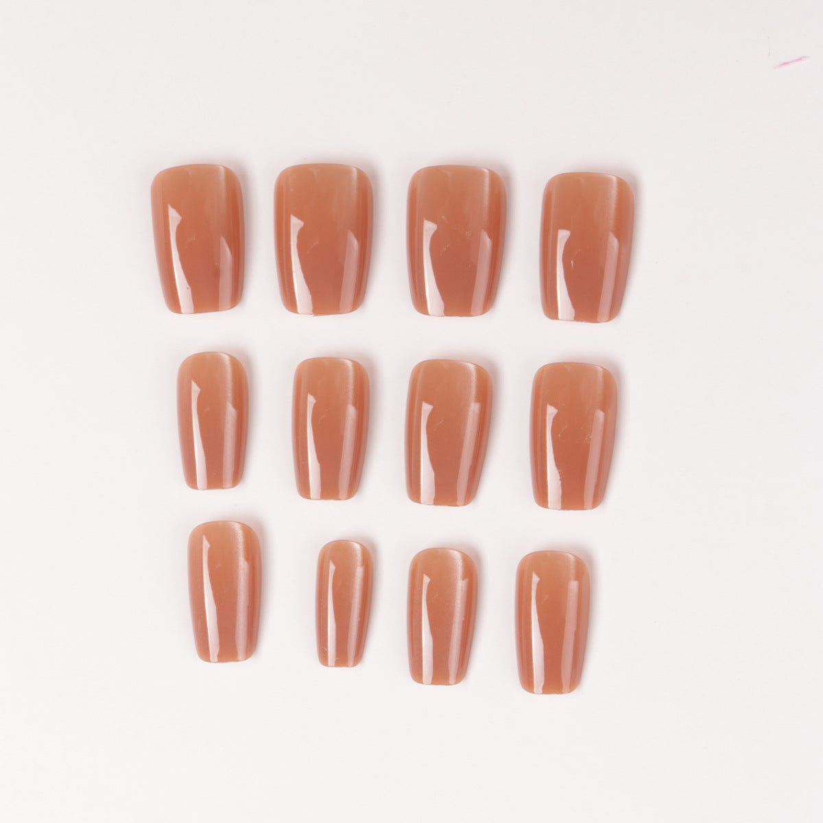 Premium Glänzende Gel-Nagelverlängerungen Brehn
