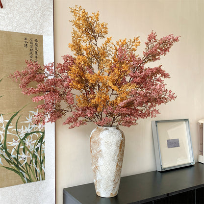 Dekorative Blumenanordnung für die Wohnkultur