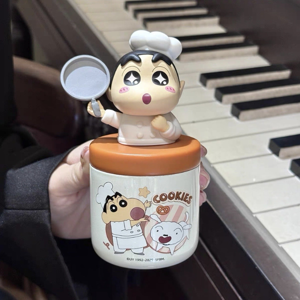 Unisex Snackbehälter mit Shōnen-Charakterdesign von Brehn