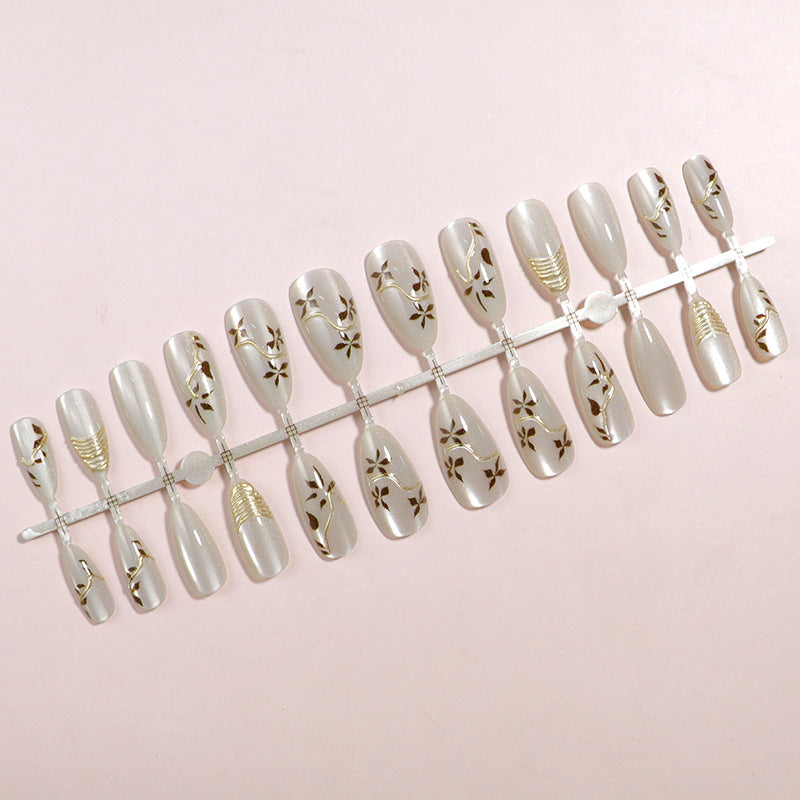 Elegantes Designer Press-On-Nagelset Brehn