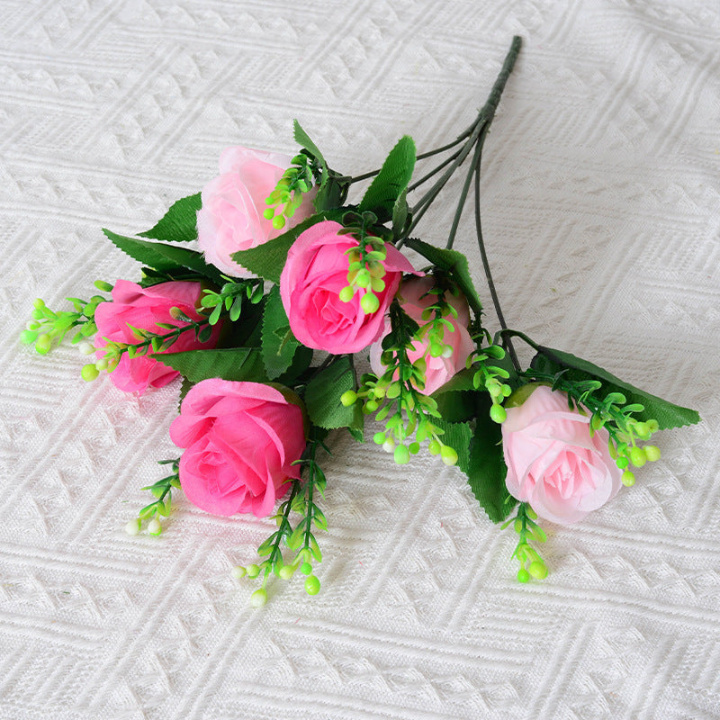Künstlicher Blumenstammstrauß
