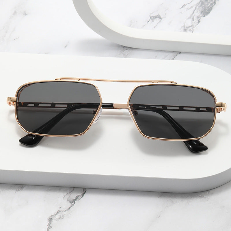 Damen modische Sonnenbrille im modernen Hexagon-Design Brehn