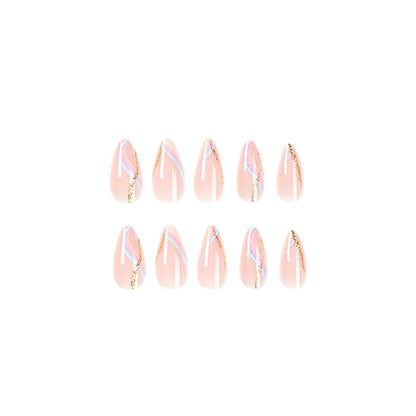 Kunstvolle Nagelverlängerungen mit glamourösem Gold-Design Brehn