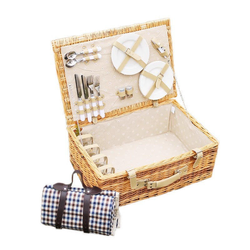 Rustikaler Picknickkorb mit Geschirrset Brehn