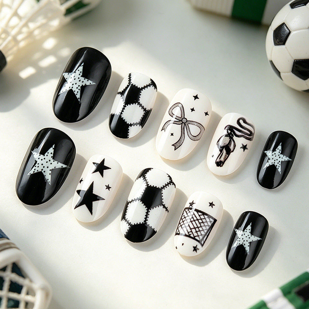 Sportliche Animierte Nagelkunst Brehn