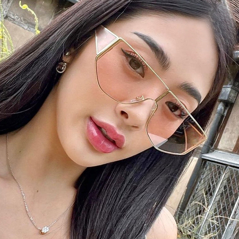 Damen trendige oversized Sonnenbrille mit markantem geometrischen Design Brehn
