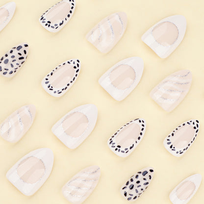 Trendige Nailart im kreativen Stiletto-Design Brehn