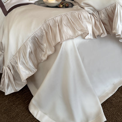 Satin Floral Rüschende Bettbezugset mit Plissiertem Rand und Dekorativen Kissenbezügen