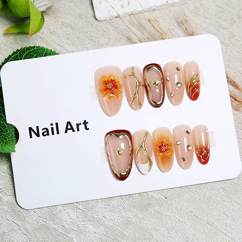 Do-it-Yourself Kunstnägel mit floralen Designs Brehn