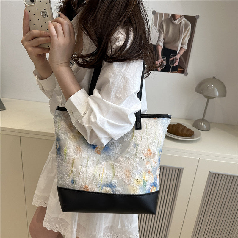 Künstlerische floral gestickte Tote-Bag Brehn