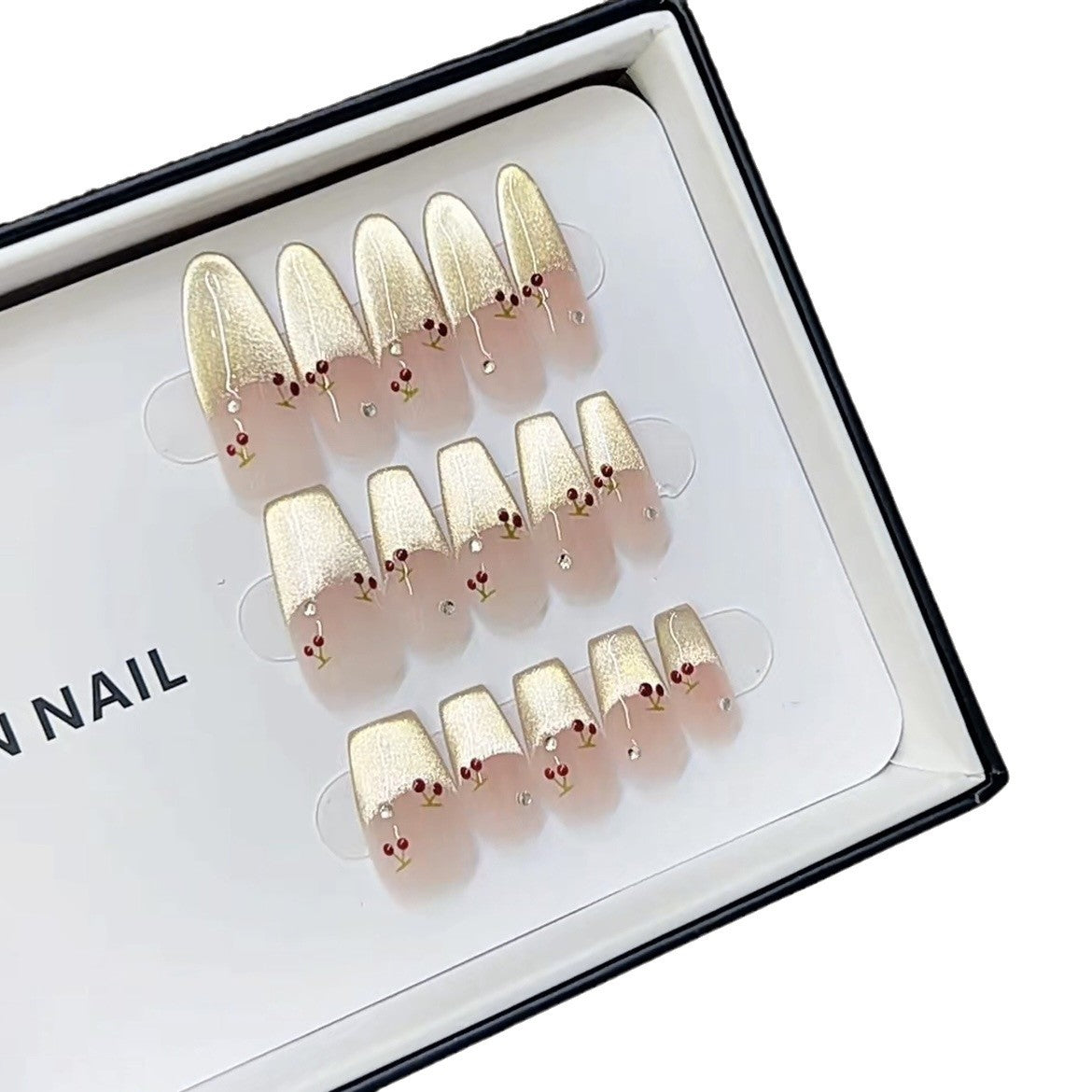Künstlerisches floral dekoriertes Press-On Nagelset Brehn