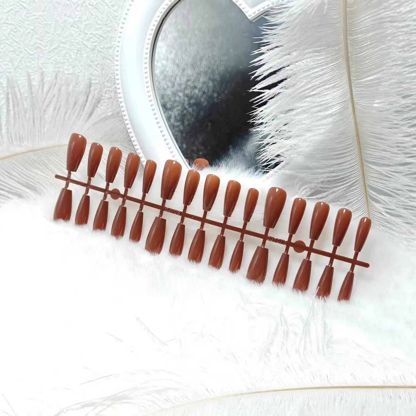 Kunstnägel Im Eleganten Tropfen-Design Brehn 1787298957