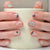 Künstlerisches Press-On-Nagelset mit geometrischen Mustern Brehn
