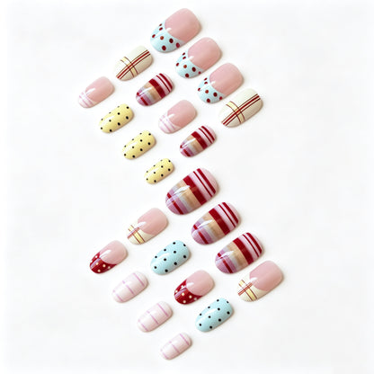 Trendiges Gemischtes Design Nagelkunst