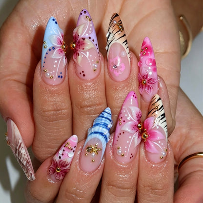 Künstlerische Acryl-Nagelverlängerungen Brehn