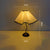 Klassische Stoffschirm Tischlampe