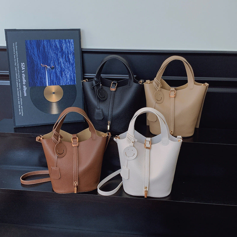 Chice Texturierte Schultertasche Brehn