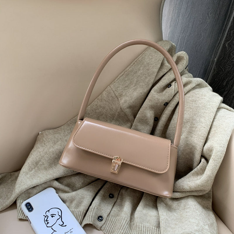 Strukturierte Handtasche