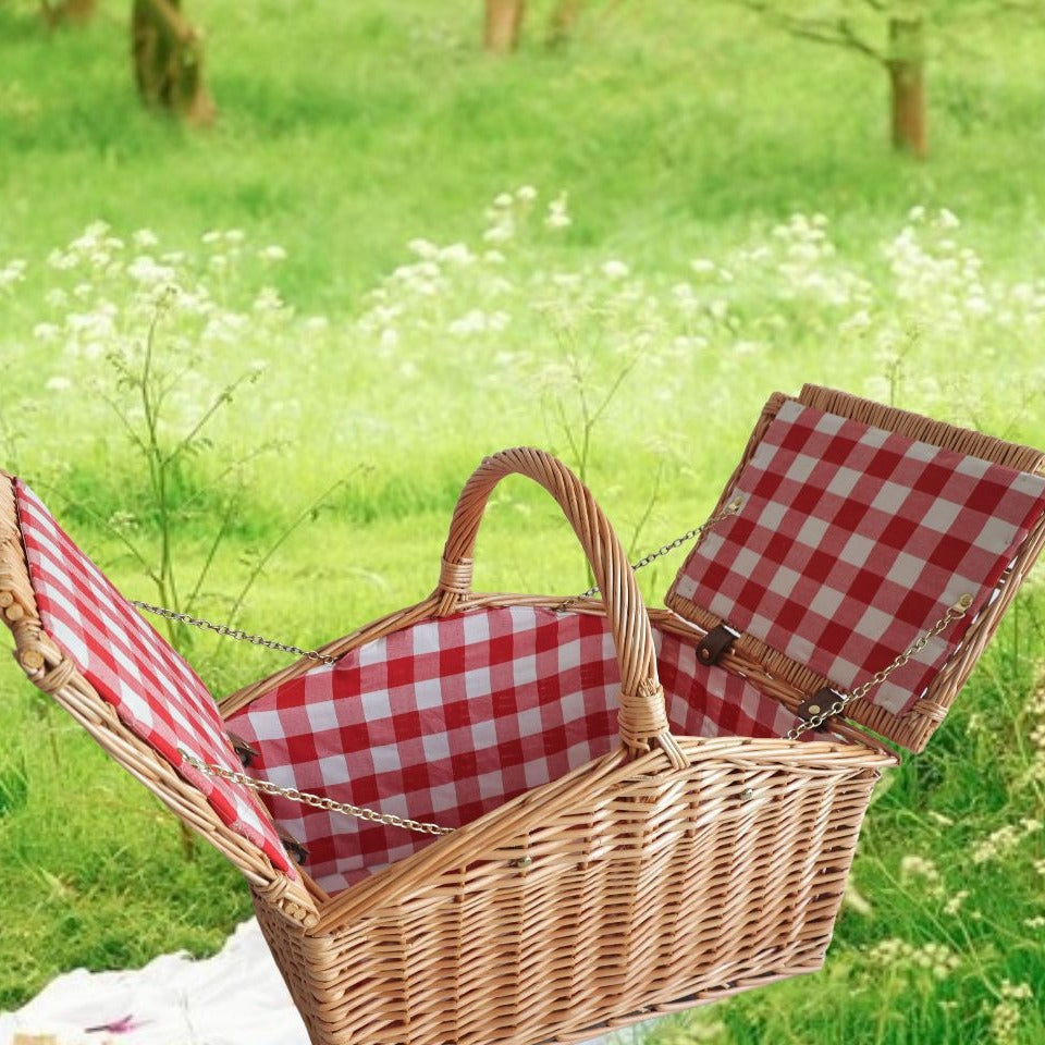 Damen Picknickkorb mit herausnehmbaren Fächern und stilvollem Karostoff Brehn